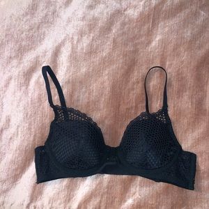 Victoria’s Secret black lacy bra - size 34B - matching panties listed separately